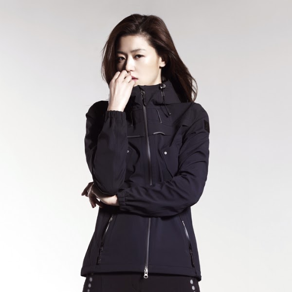 Diện đồ thể thao đẹp như Jun Ji-hyun