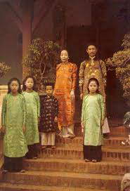 Trang phục đàn ông Việt thời phong kiến
